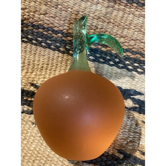 Frosted Glass Art Peach Paperweight by Crowning Touch With Sticker Made Taiwan - Picture 2 of 16